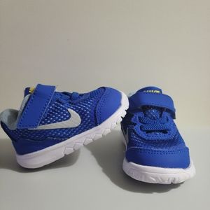 Nike 2c blue shoes